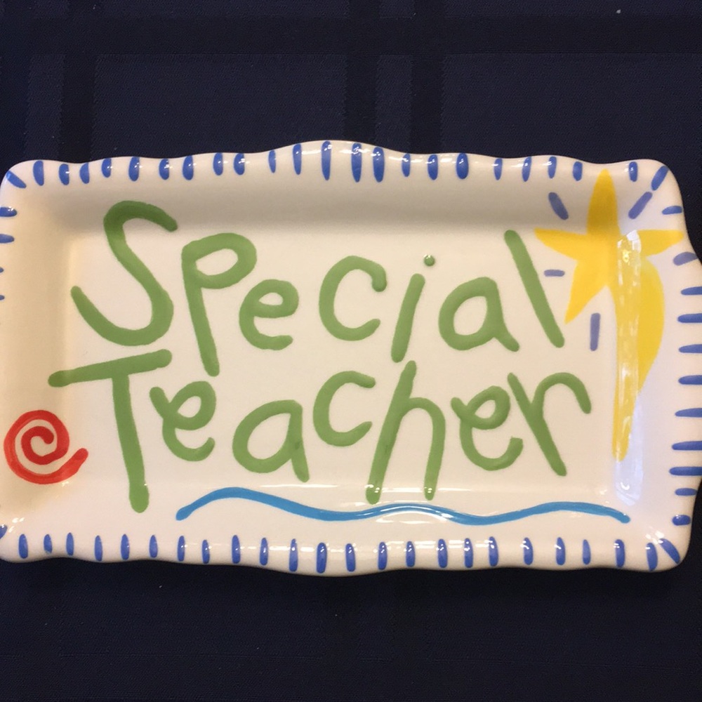 Ceramic tray